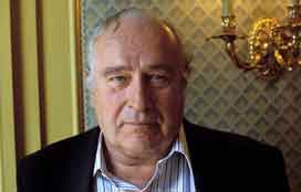 Ludlum Robert